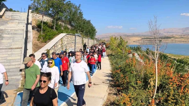 Adıyaman’ın Kahta ilçesinde, sağlıklı yaşamı teşvik etmek ve öğrencilerin doğayla bağını güçlendirmek amacıyla düzenlene