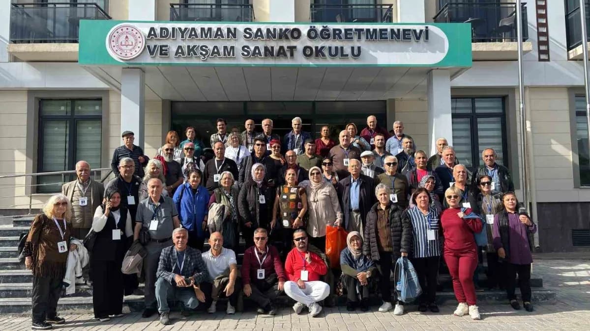 Çukurova Edebiyatçılar Derneği (ÇED) organizesinde, Adıyaman Belediyesi ve Samsat belediyesinin destekleri ile "Uluslara
