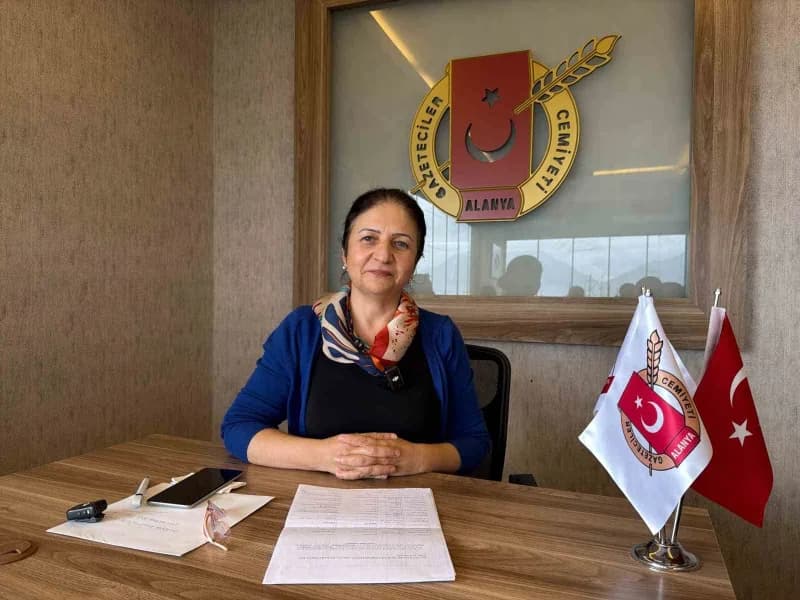 Alanya Gazeteciler Cemiyeti Medya Başarı Ödülleri töreni ve ödül alan gazeteciler