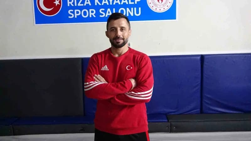 Yozgat Sporcu Eğitim Merkezi antrenörlerinden Ahmet Özdemir, Ürdün’de düzenlenen 2026 Veteranlar Dün