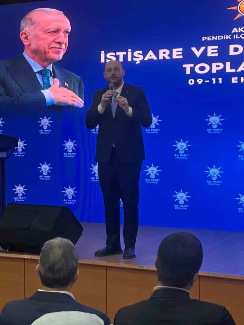 AK Parti Genel Başkan Yardımcısı Ahmet Büyükgümüş, "Makamı, mevkisi, yetkisi kim olursa olsun bu kutlu kadronun içerisin