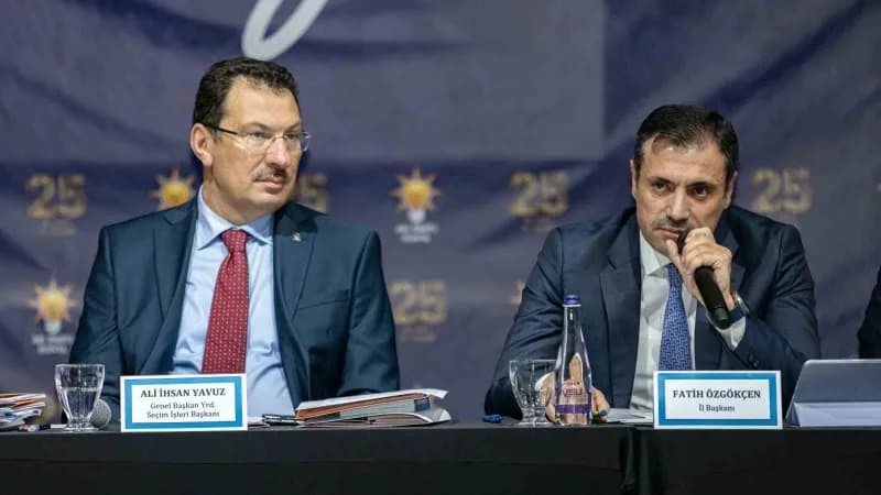 AK Parti Seçim İşlerinden Sorumlu Genel Başkan Yardımcısı Ali İhsan Yavuz’un katılımıyla gerçekleştirilen Seçim İşleri B