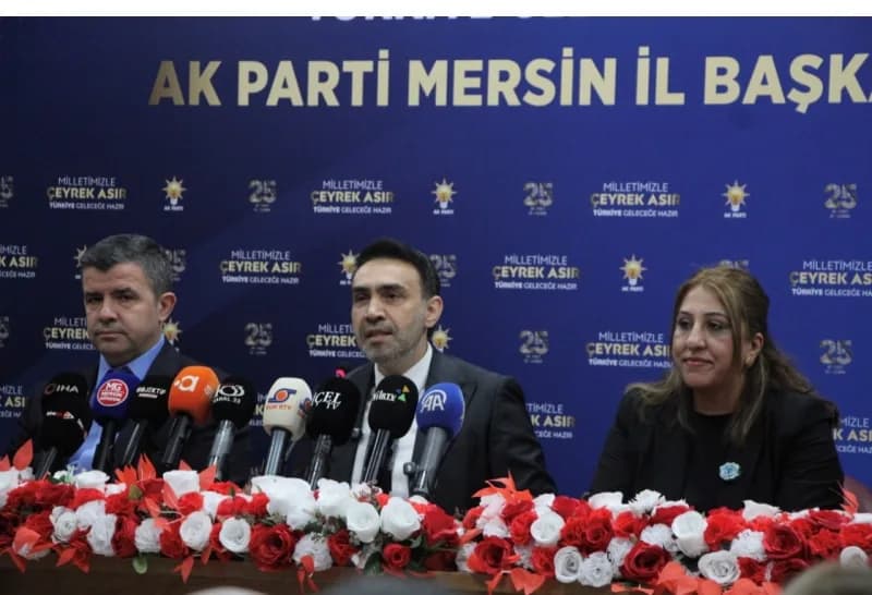 AK Parti Mersin İl Başkanı Adem Aldemir partinin eski teşkilat mensuplarını ziyaret ediyor