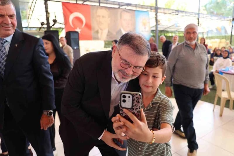 AK Parti Ödemiş İlçe Başkanlığı tarafından düzenlenen toplantıya İl Başkanı Bilal Saygılı’nın yanı sıra Ödemiş İlçe Başk