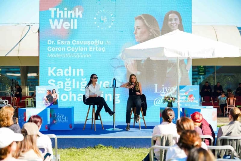 Dr. Esra Çavuşoğlu - LivetoBloom’un Genel Yayın Yönetmeni Ceren Ceylan Ertaç