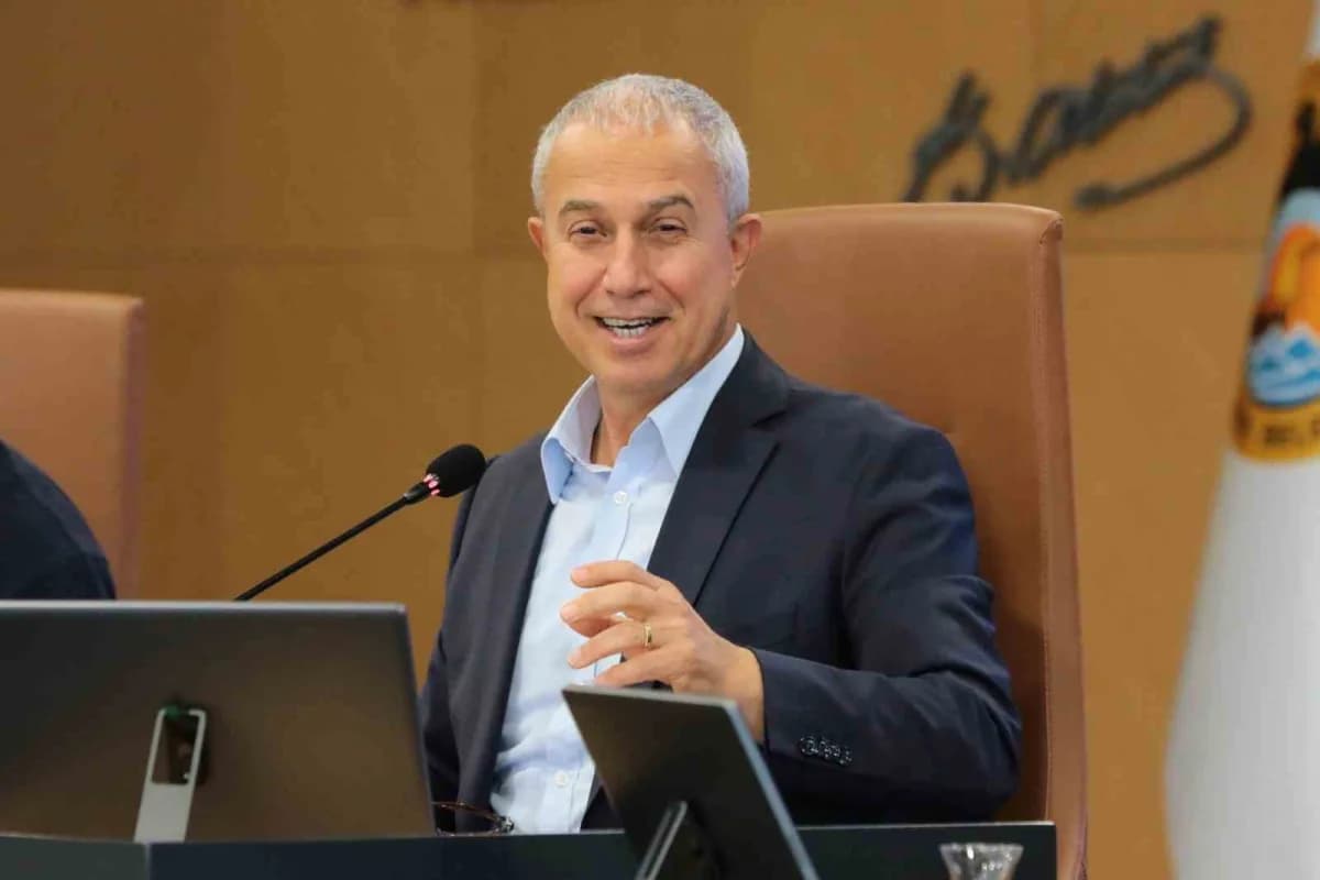 Alanya Ahmet Tokuş Bulvarı’nda altyapı ve üstyapı yenileme çalışmaları için hazırlıklar tamamlandı