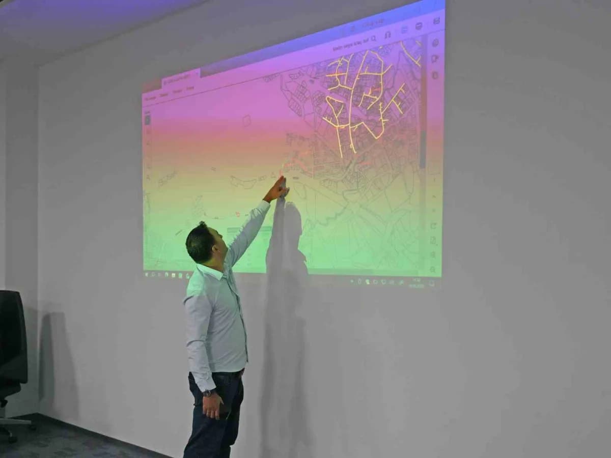 İçme suyu, kanalizasyon, yağmur suyu, elektrik, doğal gaz ve fiber internet altyapısının ele alınacağı çalışmayla cadden