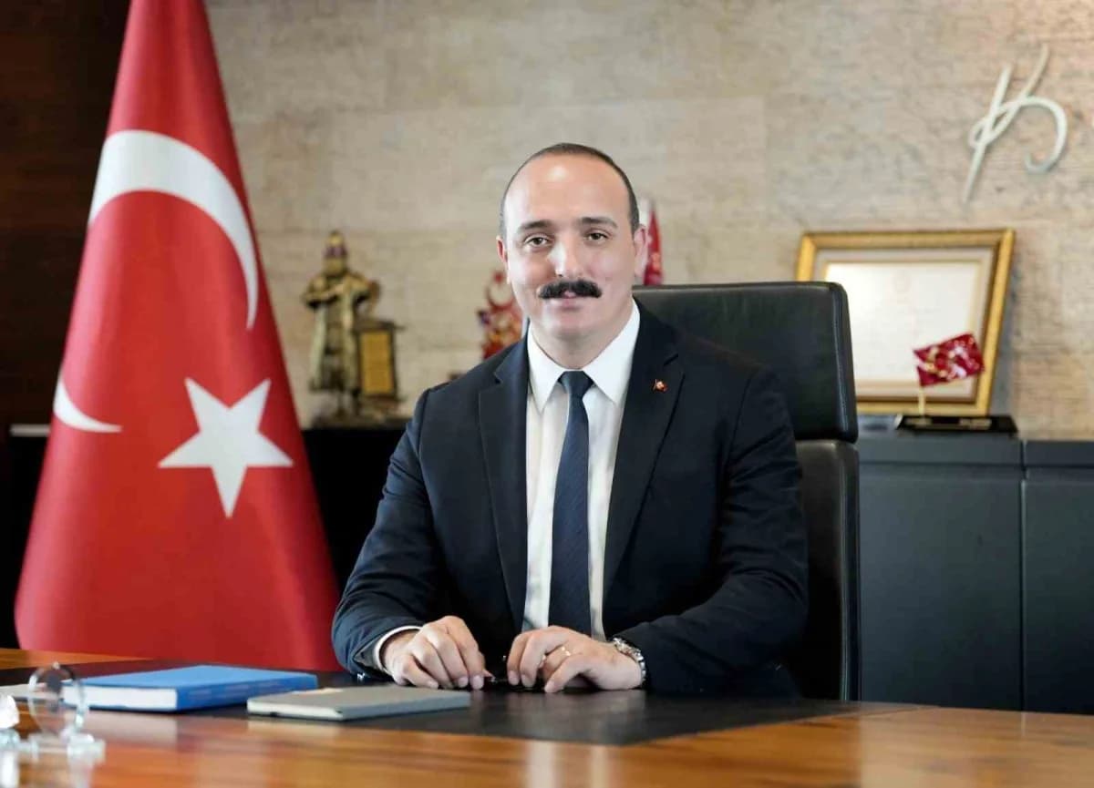 Konyaaltı Belediye Başkanı Cem Kotan