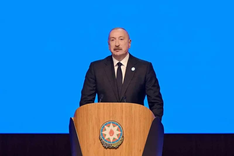 Azerbaycan Cumhurbaşkanı İlham Aliyev, Yeni Azerbaycan Partisi'nin (YAP) 8. Kurultayı'nda yaptığı konuşmada, "Dış politi