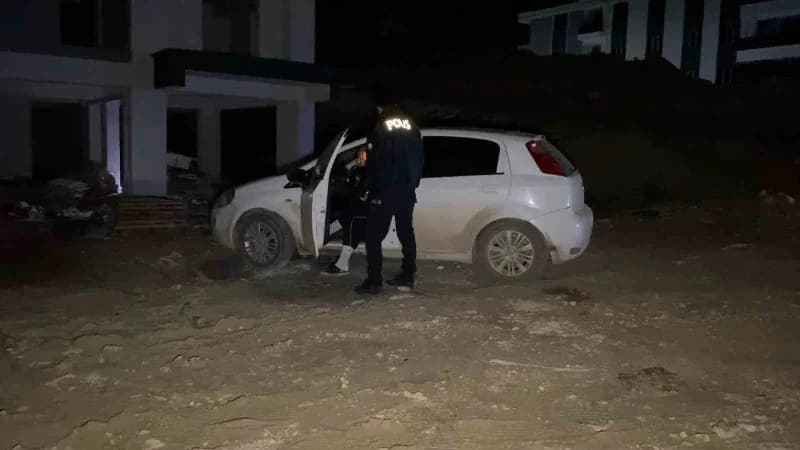 Bursa'nın İnegöl ilçesinde polisin "Dur" ihtarına uymayarak kaçan alkollü sürücü, 5 kilometrelik kovalamacanın ardından