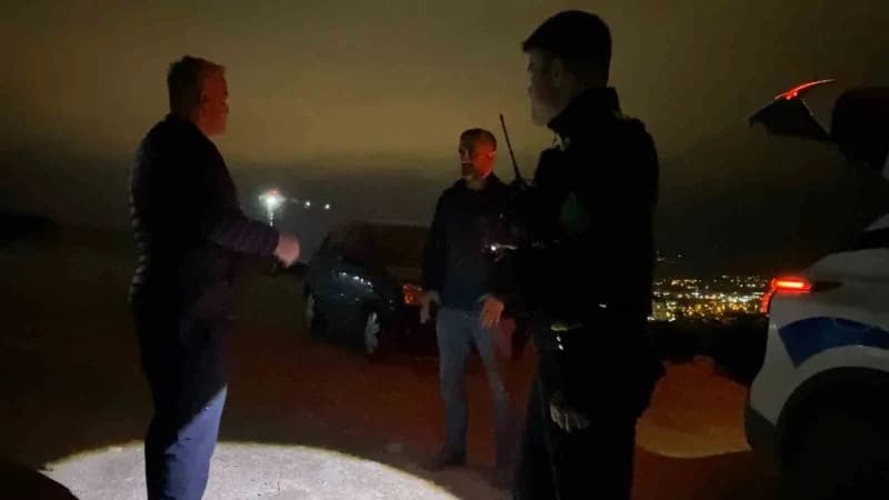 Bursa'nın İnegöl ilçesinde polisin "Dur" ihtarına uymayarak kaçan alkollü sürücü, 5 kilometrelik kovalamacanın ardından