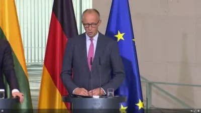 Almanya Başbakanı Friedrich Merz ve Litvanya Başbakanı Mindaugas Sinkevicius Berlin’de ortak basın toplantısında