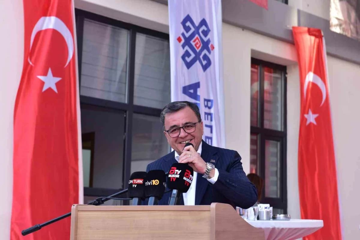 Altıeylül Yaşam Merkezi açılış töreninde kalabalık katılım ve sosyal yaşam alanları