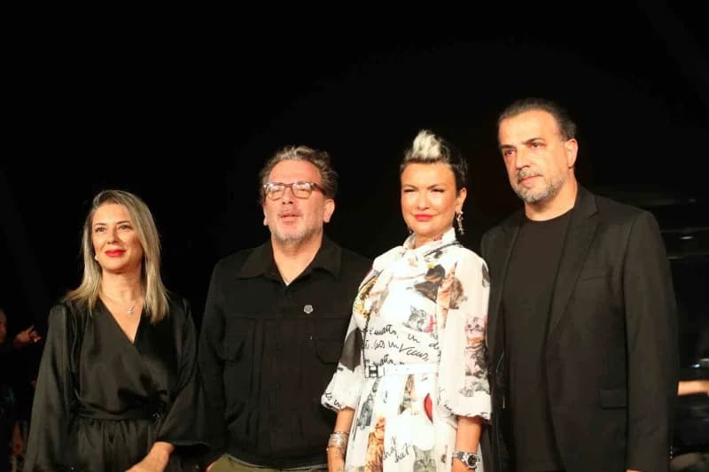 Bu yıl 63'üncüsü düzenlenen Uluslararası Antalya Altın Portakal Film Festivali'nin açılış töreni önc