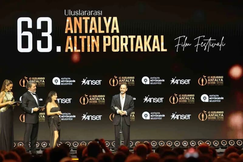 Cem Yiğit Üzümoğlu