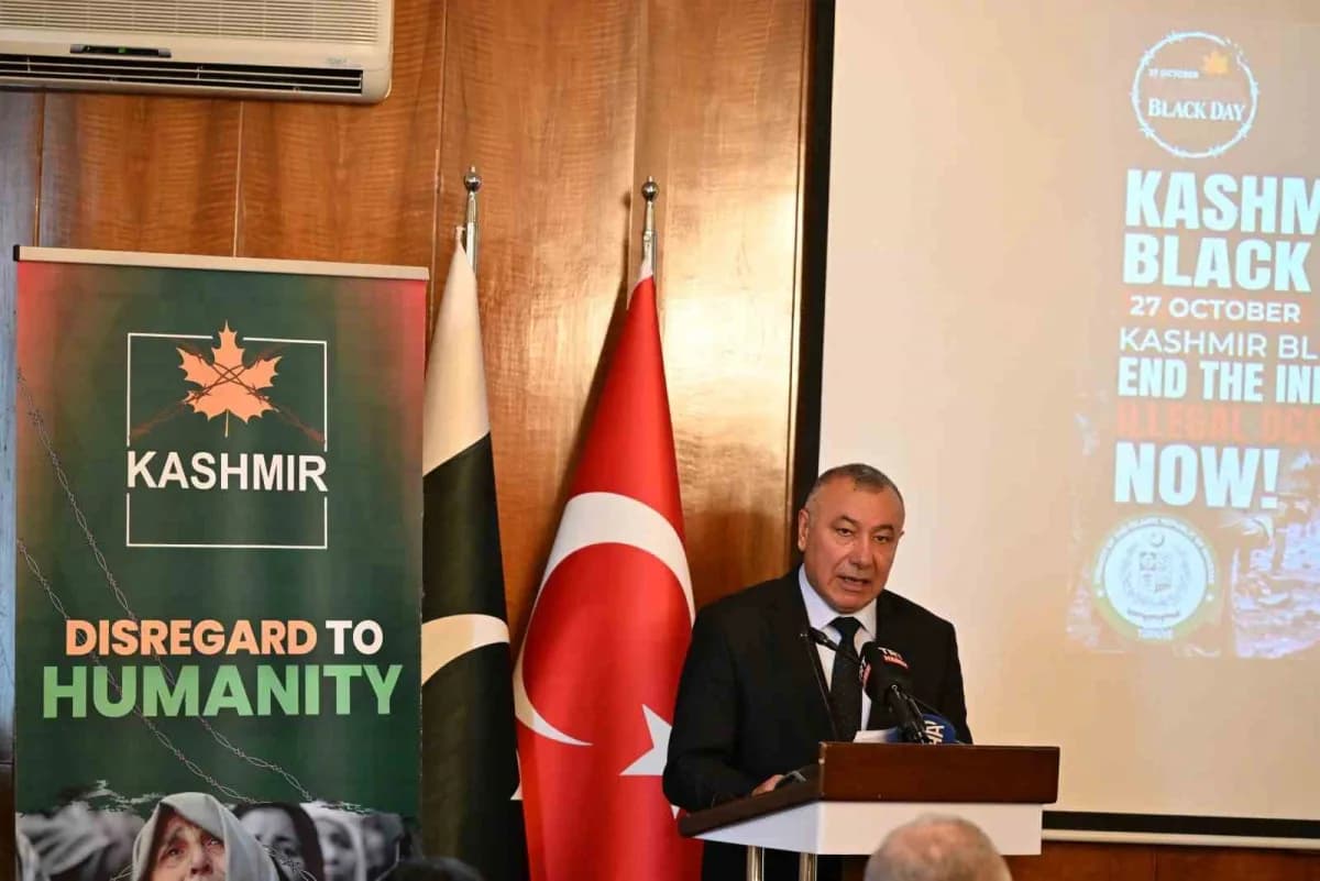 Jeopolitik Öngörü Enstitüsü Başkanı Güray Alpar,