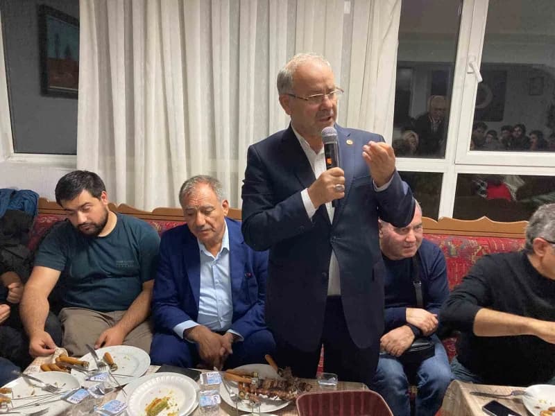 Erzurum Sosyal, İktisadi Araştırma Ve Geliştirme Vakfı (ESAV), Ankara’da Üniversite eğitimi gören Erzurumlu Gençleri düz