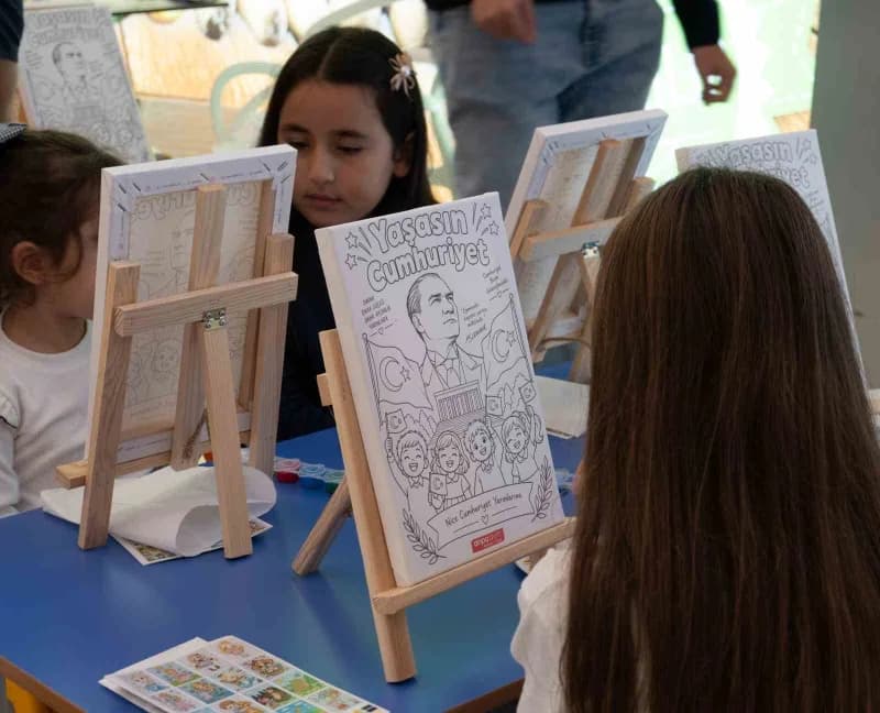 Anpa Gross, Cumhuriyet’in 103’üncü kuruluş yıl dönümünü Türkiye genelindeki mağazalarında düzenlediğ