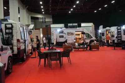 Antalya ANFAŞ Fuar Merkezi’nde düzenlenen Caravanport Antalya ve Hobbyport Akdeniz Fuarı’nda karavan ve outdoor ürünleri