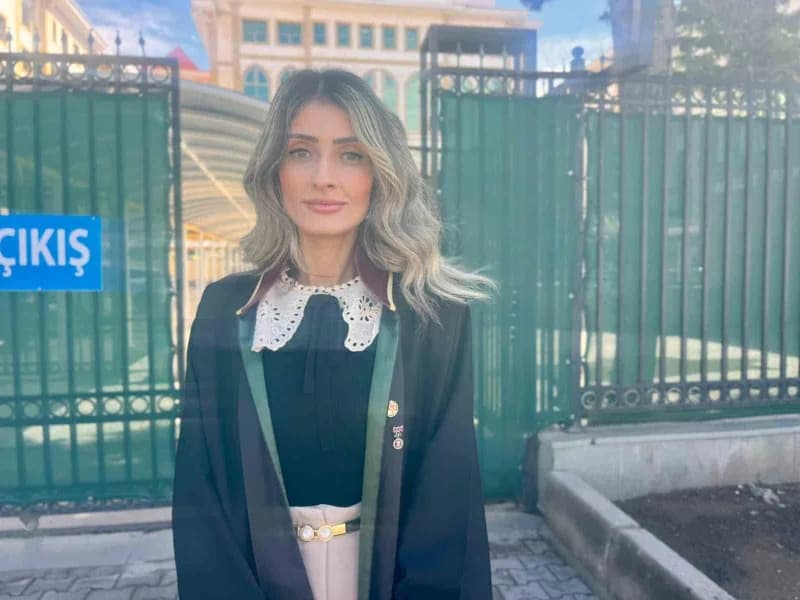 Avukat Yağmur burin Sayın Kurt