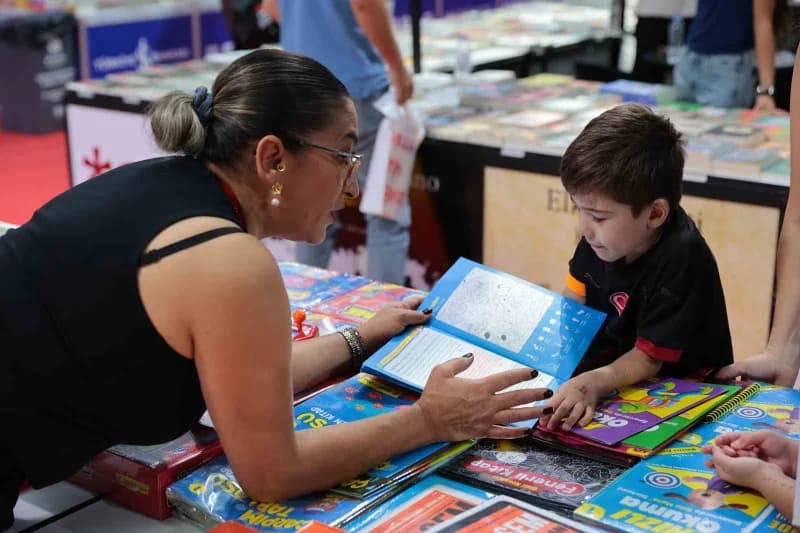 16. Antalya Kitap Fuarı'nı 1 milyon 173 Bin 627 kişi ziyaret etti