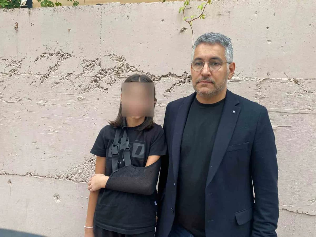 Baba İsmail Özdemir ve kızı Yasemin Tuana Özdemir