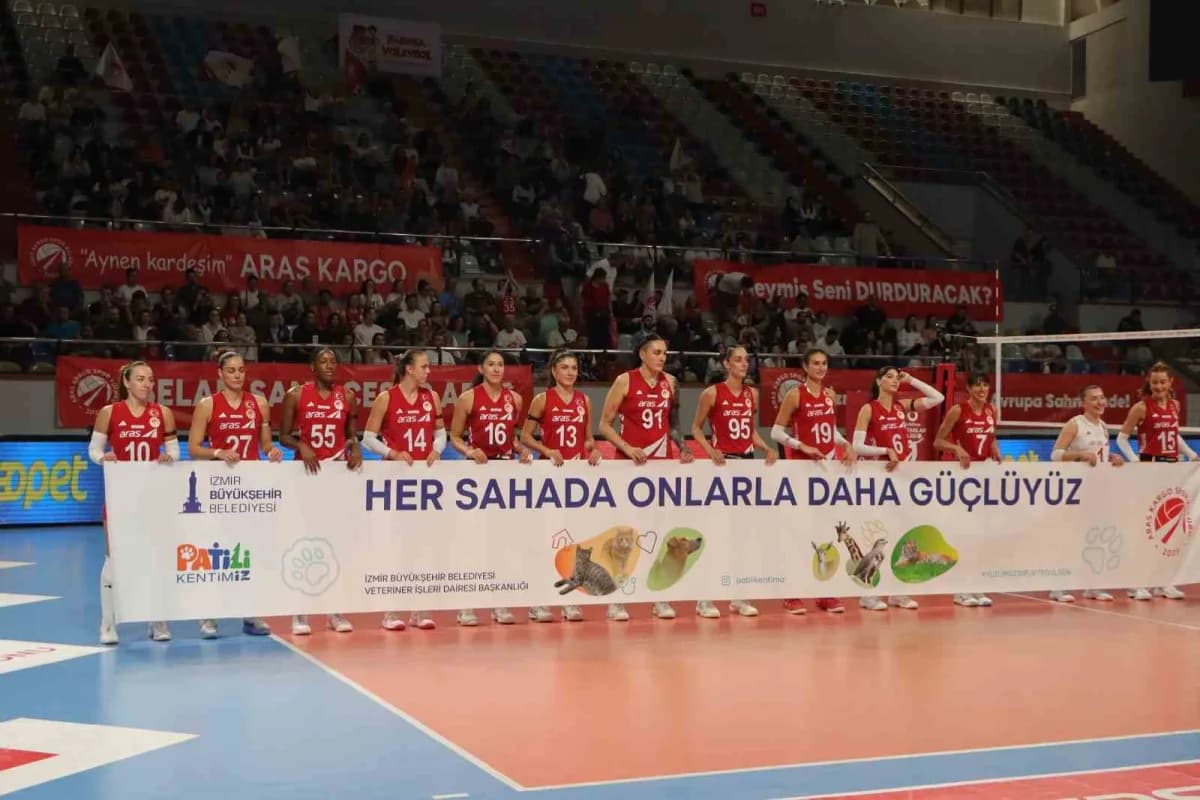 Dünya Hayvanları Koruma Günü’ne denk gelen karşılaşma, İzmir Büyükşehir Belediyesi Veteriner İşleri Dairesi Başkanlığı’n