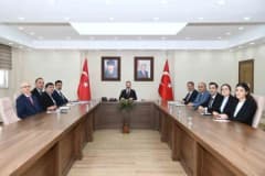Ardahan’da eğitim kalitesini artırmak için tanıtılan ARENA projesi toplantısından bir kare
