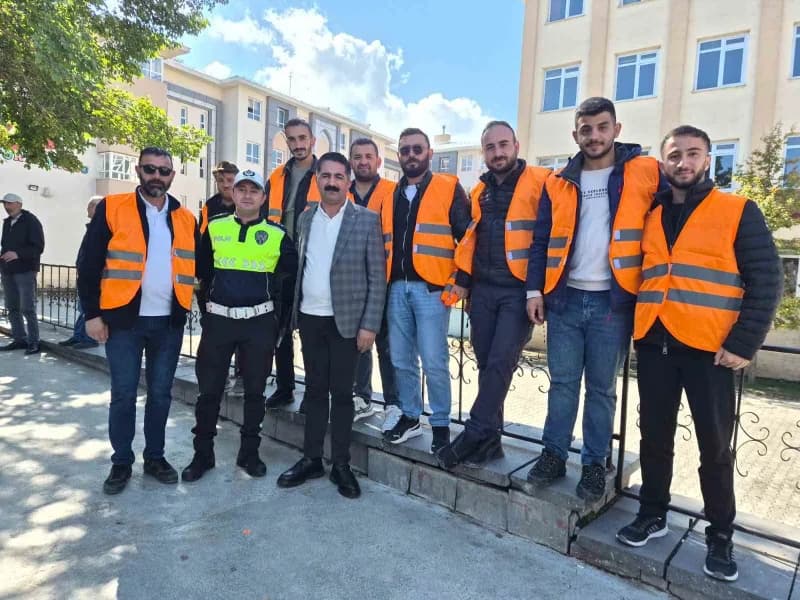 Ardahan Bölge Trafik Şube Müdürlüğü ile Ardahan İl Jandarma Komutanlığı bünyesindeki Trafik Şube Müdürlüğü'nün bilgisi d