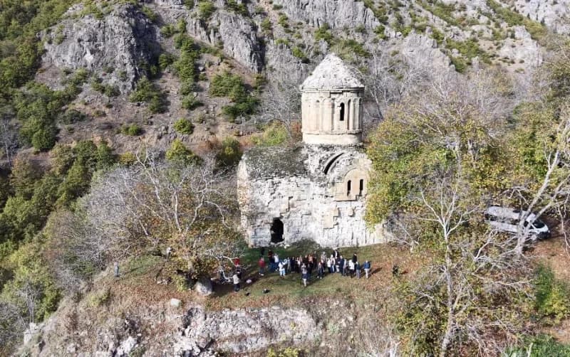 Artvin’in Ardanuç ilçesinde düzenlenen Foto Safari ve Gezi programına katılan sosyal medya içerik ür