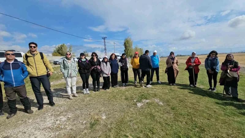 Vangölü Aktivistleri Derneği ve Tatvan Running Club tarafından Bitlis'in Adilcevaz ilçesinde bulunan