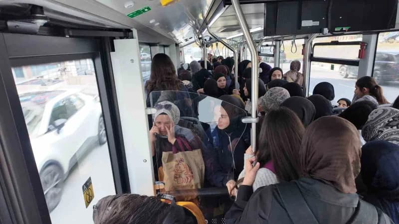 Arnavutköy Belediyesi, eğitim-öğretim döneminde Öğrencilerin hayatını kolaylaştırmak amacıyla başlattığı ücretsiz şehir