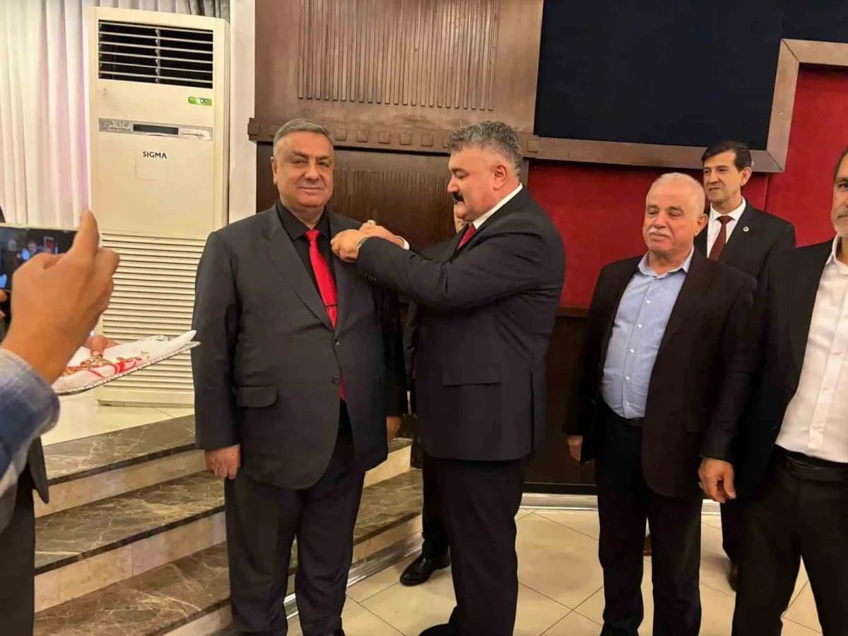 Aydın’ın Nazilli ilçesinde, Türkiye Emekli Astsubaylar Derneği Nazilli Başkanı ve Emekli astsubayların da aralarında bul