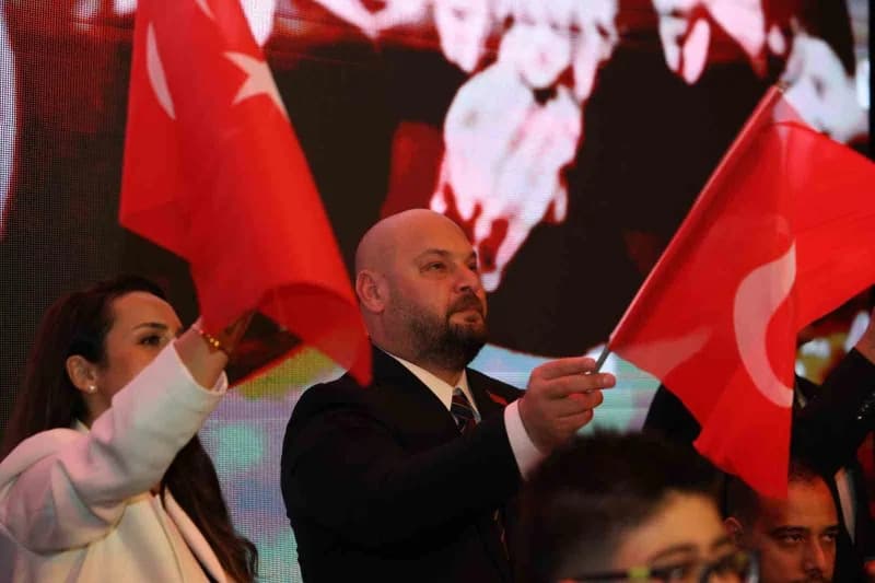 Atakum Belediye Başkanı Serhat Türkel