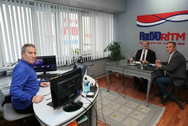 Atatürk Üniversitesi Rektörü Prof. Dr. Ahmet Hacımüftüoğlu, Sesli Gazete’de İlaç hammaddesi üretiminden 400 Yataklı Kans