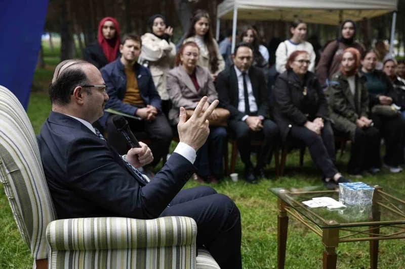 Atatürk Üniversitesi Rektörü Prof. Dr. Ahmet Hacımüftüoğlu, 2026-2027 Akademik Yılının başlamasıyla birlikte kampüste öğ