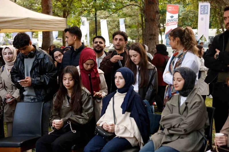 Atatürk Üniversitesi Rektörü Prof. Dr. Ahmet Hacımüftüoğlu, 2026-2027 Akademik Yılının başlamasıyla birlikte kampüste öğ