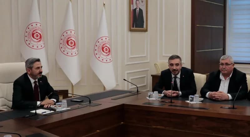Adıyaman Ticaret ve Sanayi Odası (ATSO) Yönetim Kurulu Başkanı Mehmet Torunoğlu, yeni yönetimiyle birlikte Ankara’da bir