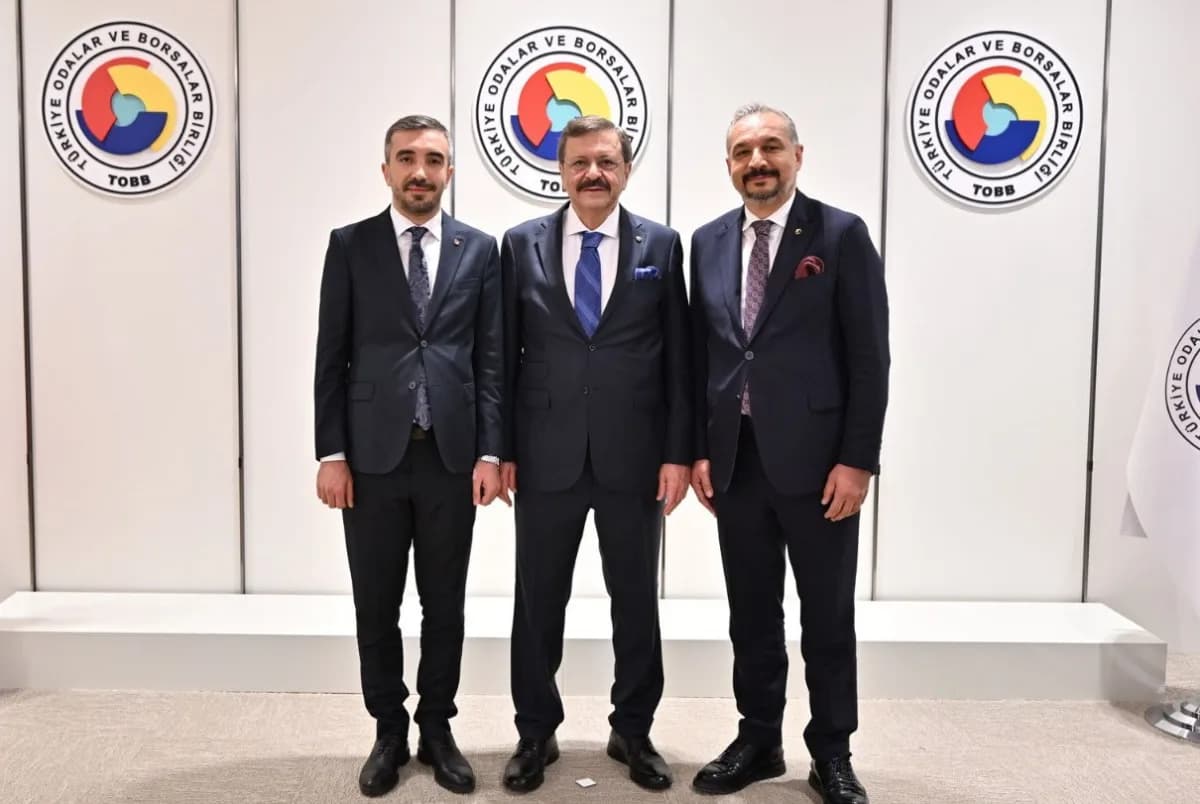 Adıyaman Ticaret ve Sanayi Odası (ATSO) Yönetim Kurulu Başkanı Mehmet Torunoğlu, yeni yönetimiyle birlikte Ankara’da bir