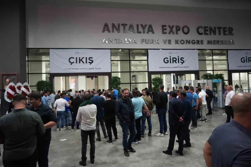 Yaklaşık 70 bin üyesi bulunan ATSO’da yeni dönem Meslek Komitesi ve Meclis üyelerinin belirlenmesi için ANFAŞ Fuar Merke