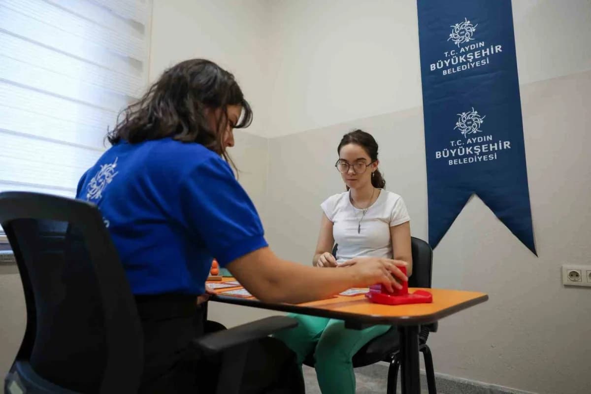 Aydın Büyükşehir Otizmli öğrencilere Destek oluyor