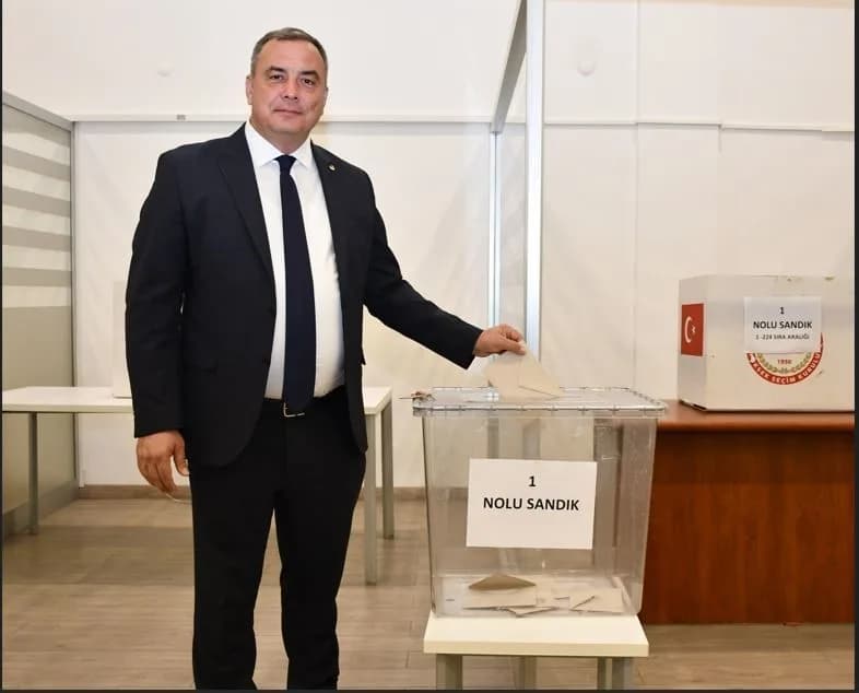 Aydın Ticaret Borsası’nda seçim heyecanı sona ererken, Aydın Ticaret Borsası mevcut Yönetim Kurulu Başkanı Fevzi Çondur,