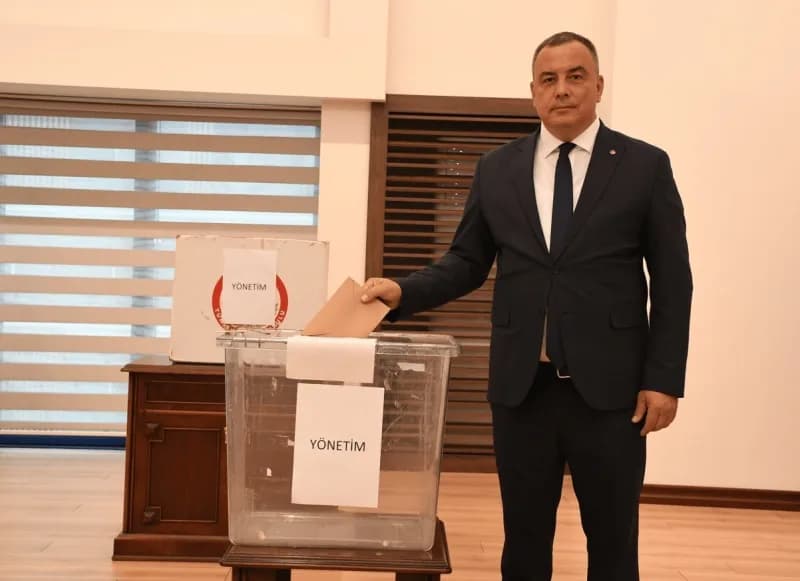 Aydın Ticaret Borsası’nda, 3 Ekim 2026 tarihinde gerçekleştirilen seçimlerin ardından 2026-2030 dönemi görev yapacak Yön