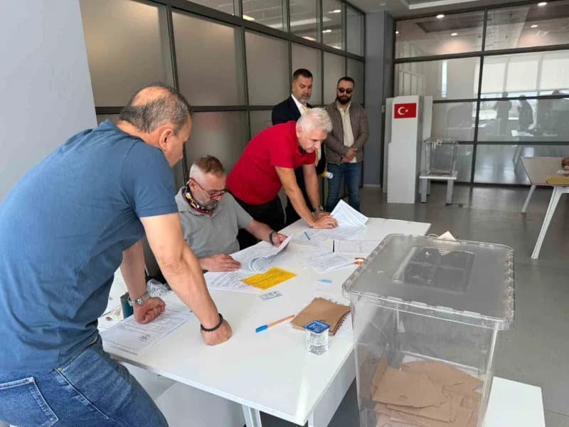 AYTO’da seçim heyecanı başladı: "10 bin üye sandık başında"