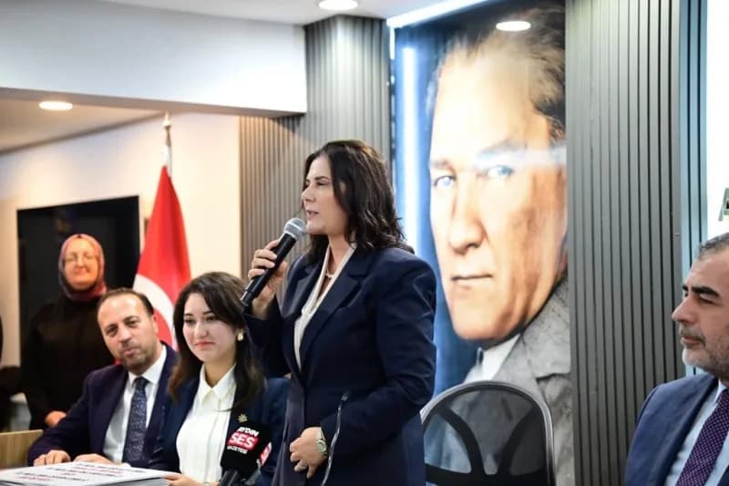 Aydın Büyükşehir Belediye Başkanı Özlem Çerçioğlu, son bir buçuk yılda 17 ilçede yapılan ve devam ed