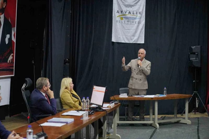 Ayvalık Belediyesi’nin 2027 Yılı bütçesi 3 milyar 100 milyon TL olarak kabul edildi