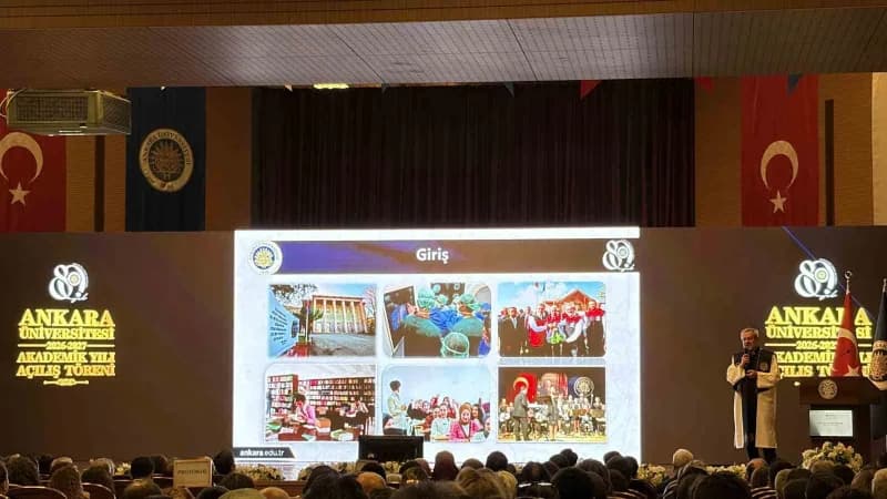 Bakan Bayraktar, Ankara Üniversitesi 2026-2027 Akademik Yılı Açılış Töreni'ne katıldı