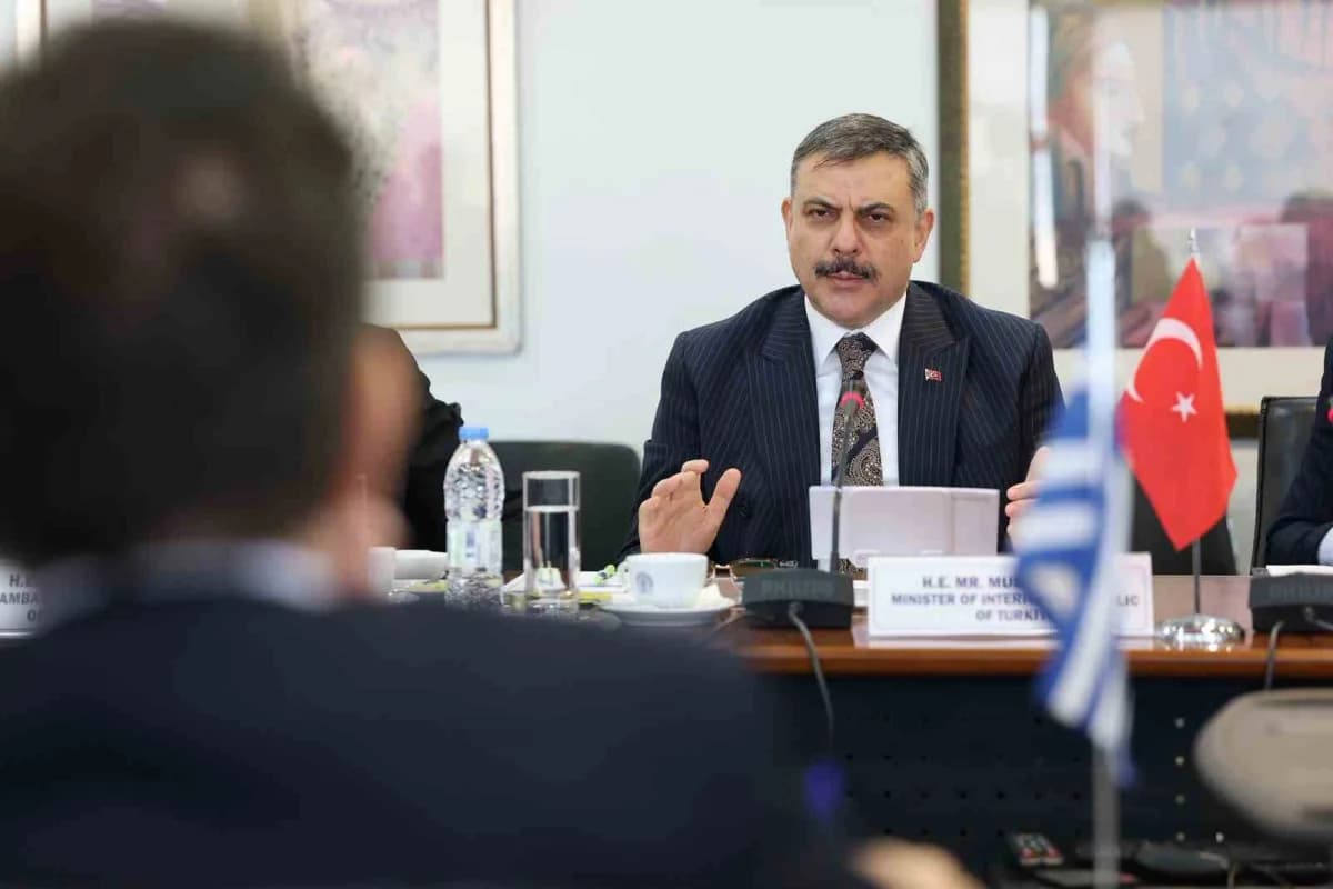İçişleri Bakanı Mustafa Çiftçi Yunanistan’da resmi görüşme yaparken