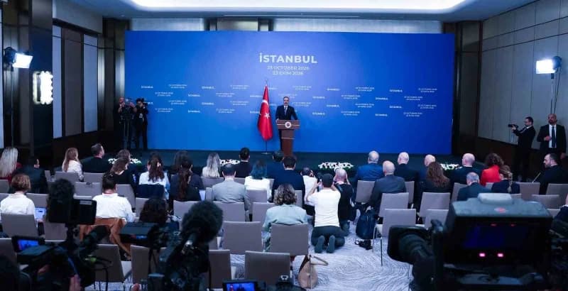 Dışişleri Bakanı Hakan Fidan İstanbul’da R4+E3 toplantısında konuşuyor