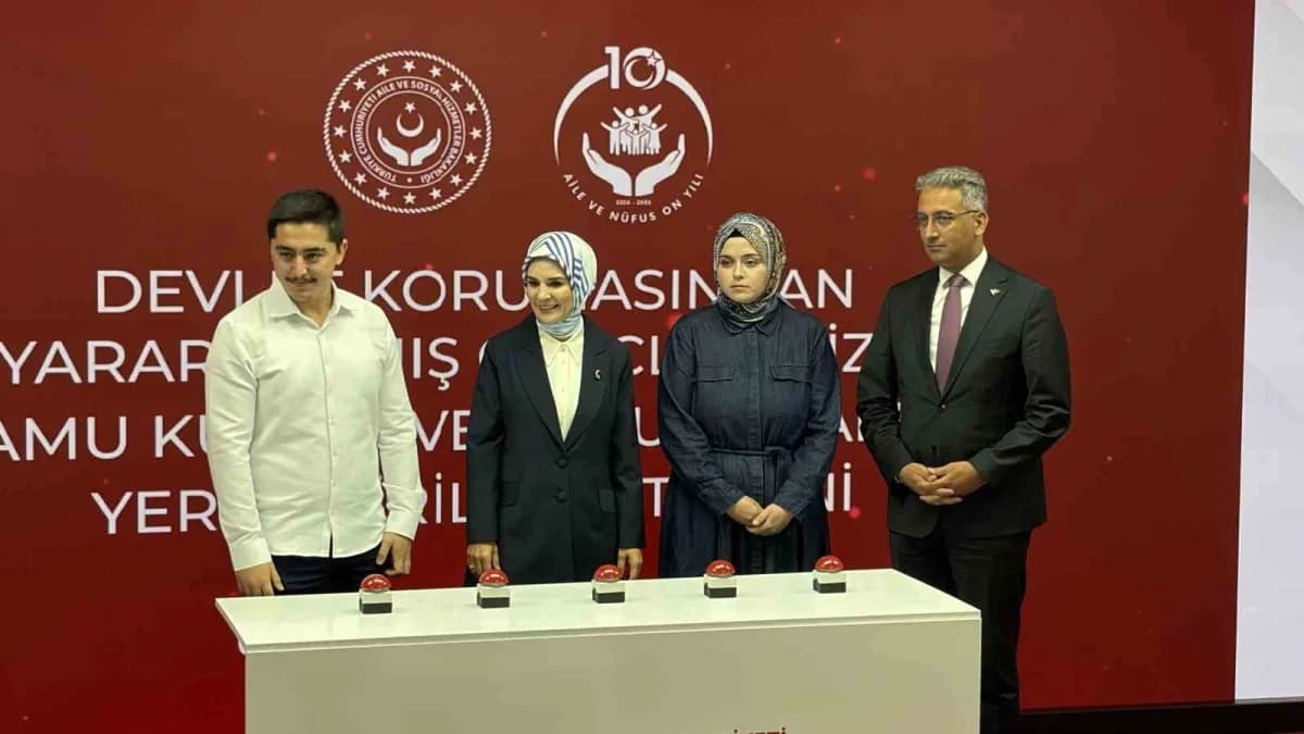 Bakan Mahinur Özdemir Göktaş, devlet korumasındaki gençlerin kamu kurumlarına yerleştirilmesi kura töreninde konuşma yap